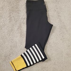 Zyia Bumble Bee Light n Tight Hi-Rise Leggings